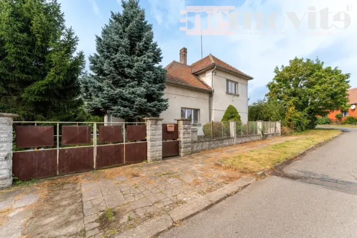 Prodej rodinného domu, Týnec nad Labem, Hálkova, 153 m2