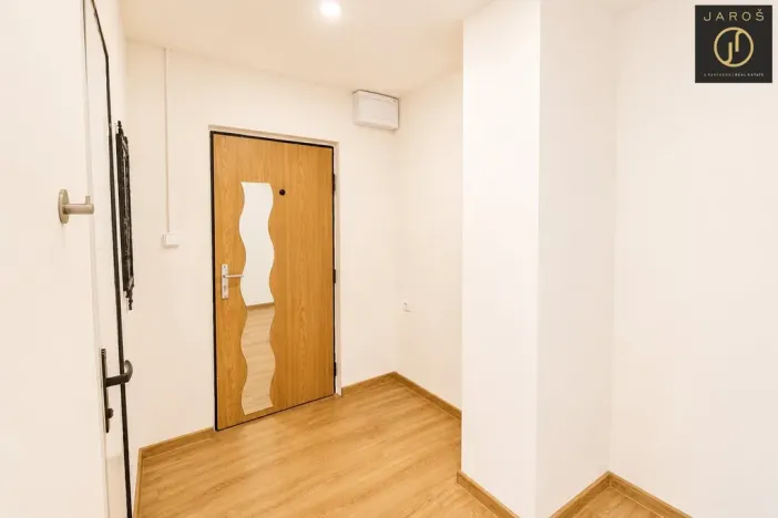 Pronájem bytu 2+kk, Kladno, Americká, 40 m2