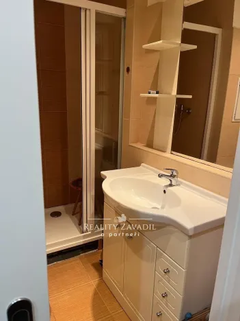 Pronájem bytu 1+kk, Světlá nad Sázavou, Jelenova, 33 m2