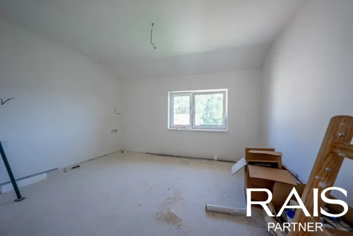 Prodej vícegeneračního domu, Holasice, Václavská, 200 m2