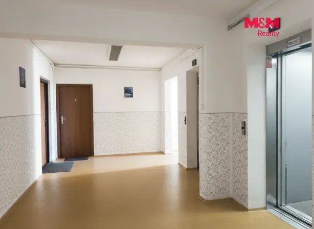 Prodej bytu 1+kk, Karviná - Hranice, Čsl. armády, 32 m2