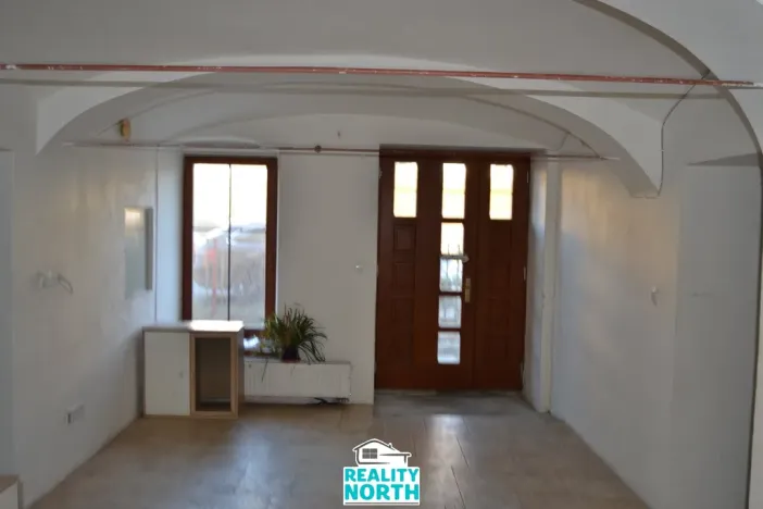 Prodej bytu 2+kk, Hejnice, Klášterní, 49 m2