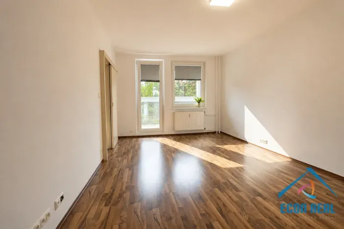 Prodej bytu 3+1, Praha - Troja, Hnězdenská, 68 m2