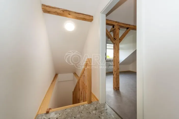 Prodej bytu 2+kk, Žacléř, Ml. horníků, 62 m2