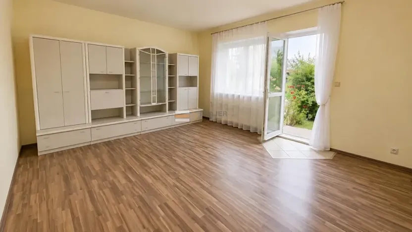 Pronájem bytu 1+1, Praha - Břevnov, Na břevnovské pláni, 60 m2
