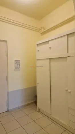 Pronájem bytu 1+1, Praha - Břevnov, Na břevnovské pláni, 60 m2