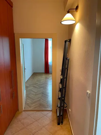 Pronájem bytu 1+1, Praha - Vinohrady, Koperníkova, 46 m2