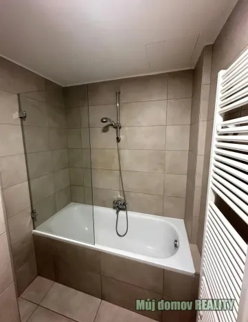 Pronájem bytu 2+kk, Praha - Smíchov, Kotevní, 50 m2