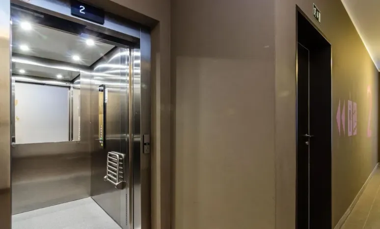 Pronájem bytu 2+kk, Praha - Střížkov, Zakšínská, 52 m2