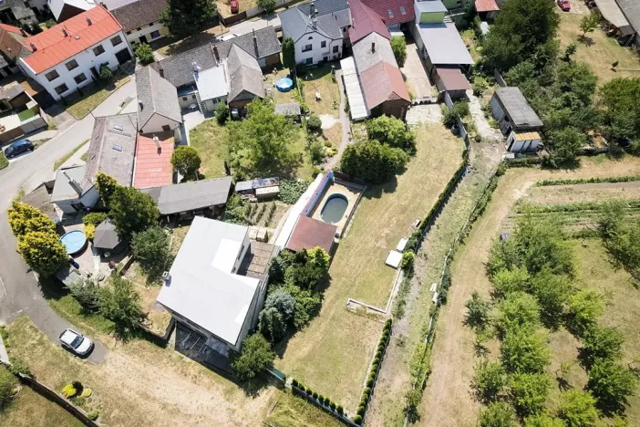 Prodej pozemku pro bydlení, Roštění, 1140 m2