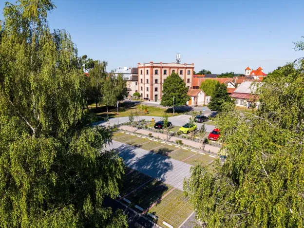 Pronájem kanceláře, Dašice, Štenclova, 142 m2