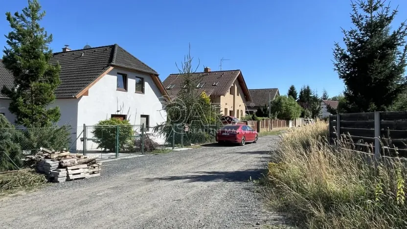 Prodej pozemku pro bydlení, Hradešín, 812 m2