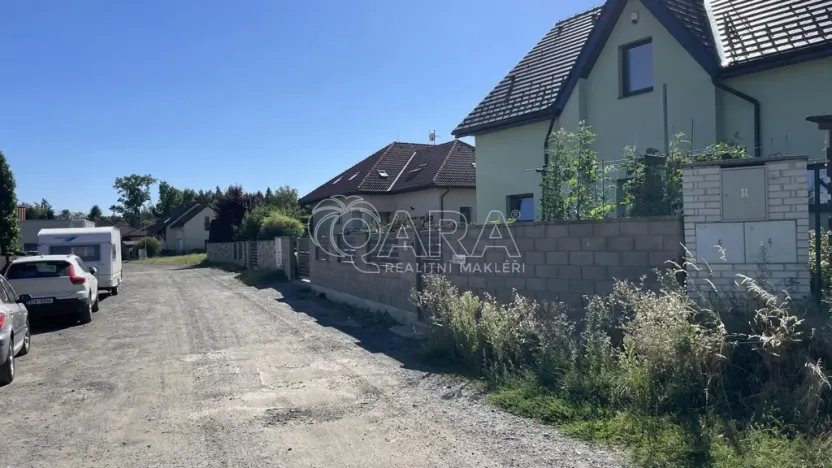 Prodej pozemku pro bydlení, Hradešín, 812 m2