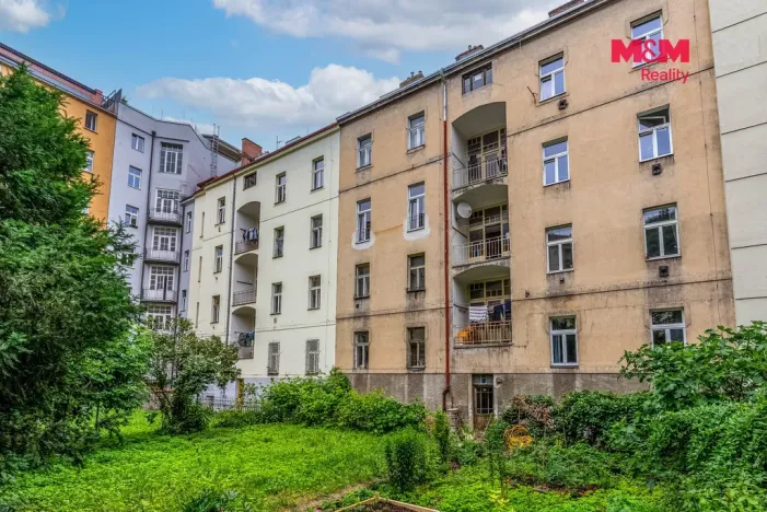 Prodej bytu 2+1, Praha - Dejvice, Kafkova, 43 m2