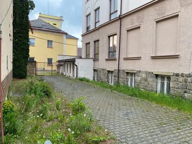 Pronájem komerční nemovitosti, Vidnava, Klášterní, 4169 m2