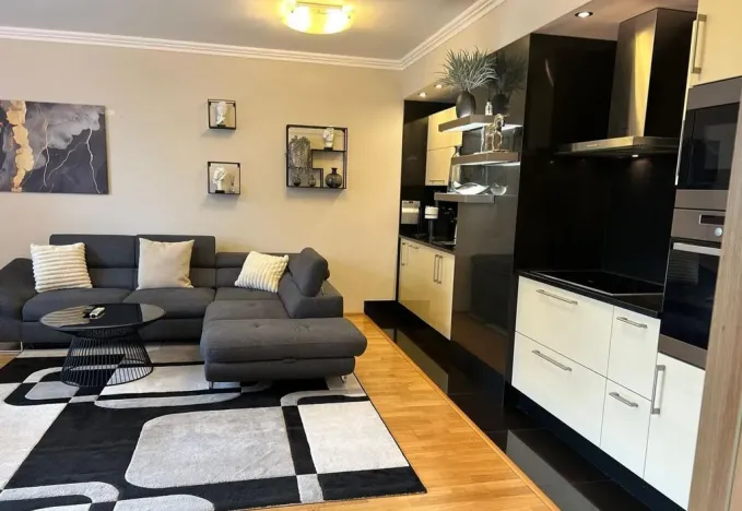Pronájem bytu 2+kk, Praha - Stodůlky, Švejcarovo náměstí, 67 m2