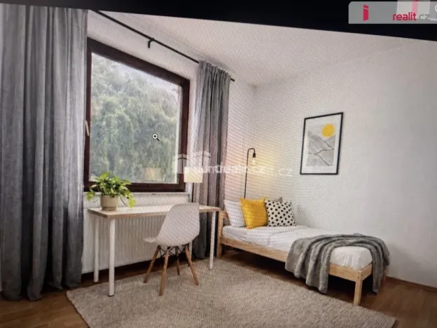 Pronájem atypického bytu, Praha - Lipence, Jílovišťská, 14 m2