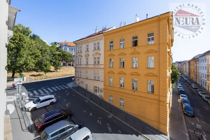 Prodej bytu 1+1, Praha - Smíchov, U Paliárky, 43 m2