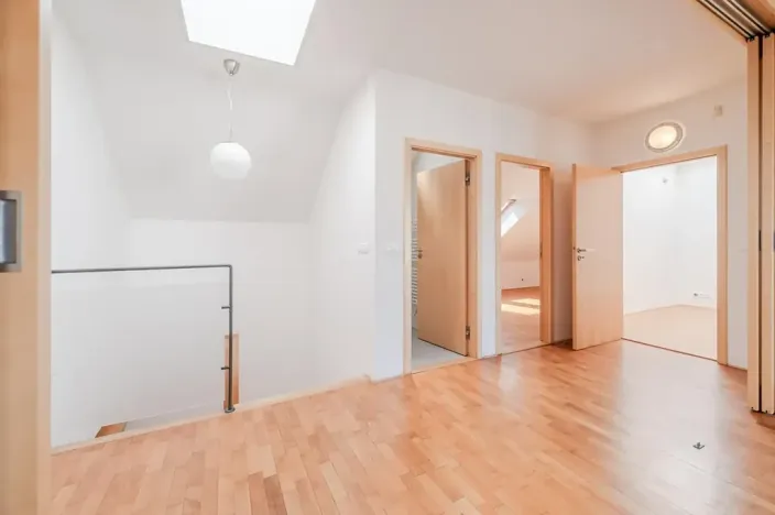Prodej bytu 4+kk, Praha - Vršovice, Žitomírská, 121 m2