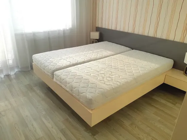 Pronájem bytu 2+kk, Praha - Horní Měcholupy, Modenská, 54 m2