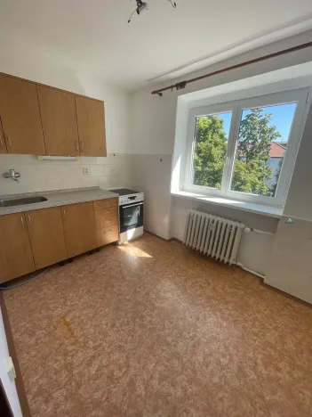 Pronájem bytu 1+1, Neratovice, Školní, 31 m2