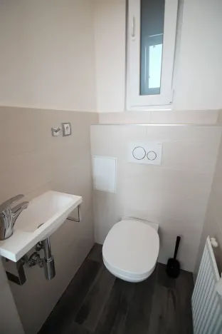 Pronájem kanceláře, Praha - Žižkov, Husitská, 63 m2