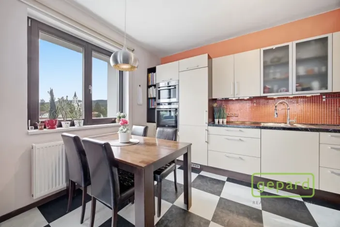 Prodej bytu 4+kk, Mníšek pod Brdy, Rymáňská, 102 m2