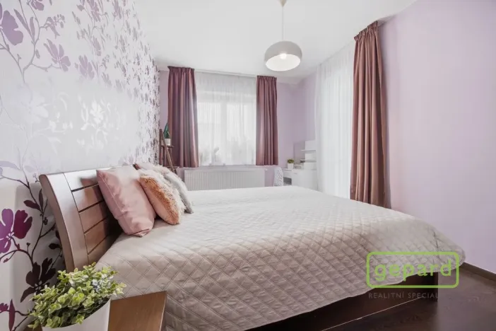 Prodej bytu 4+kk, Mníšek pod Brdy, Rymáňská, 102 m2
