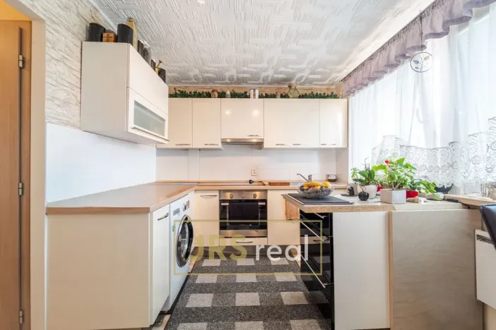 Prodej bytu 3+1, Hýsly, 68 m2