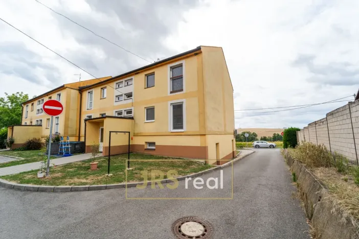 Prodej bytu 3+1, Hýsly, 68 m2