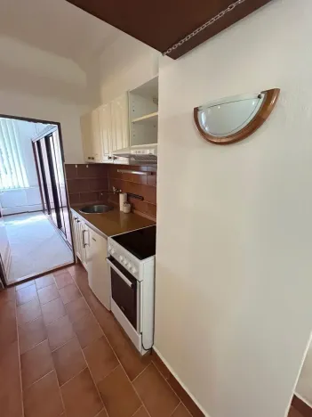 Pronájem bytu 1+kk, Praha - Libeň, Na Korábě, 30 m2