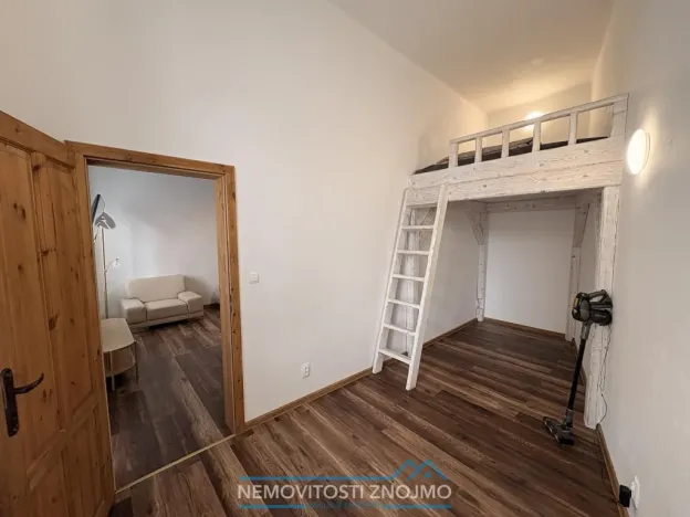 Pronájem bytu 3+kk, Znojmo, Coufalova, 70 m2