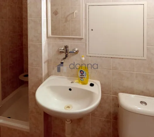 Pronájem bytu 1+kk, Praha, Kyselova, 23 m2
