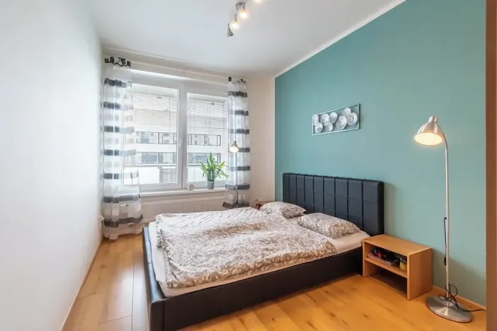 Pronájem bytu 2+kk, Praha - Stodůlky, náměstí Junkových, 49 m2