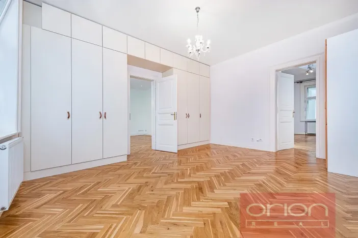 Pronájem bytu 3+1, Praha - Smíchov, Zborovská, 89 m2