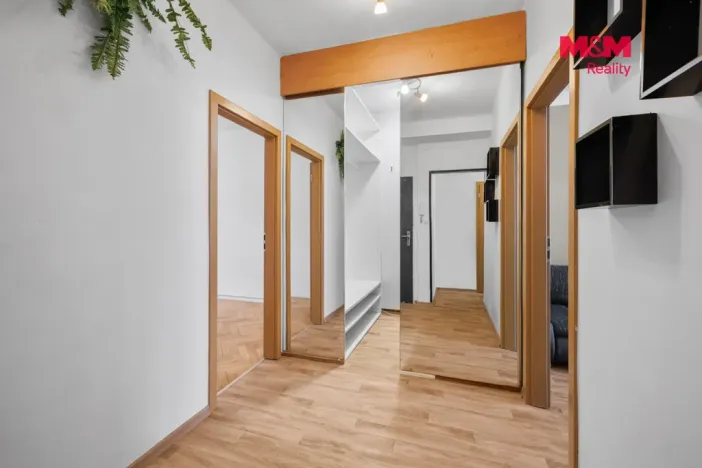 Pronájem bytu 2+1, Slaný, Máchova, 62 m2