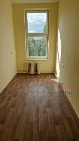 Pronájem skladu, Opava - Kylešovice, Hlavní, 33 m2
