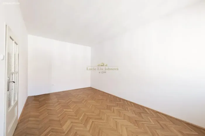 Prodej bytu 2+kk, Praha - Střešovice, Na Malovance, 42 m2