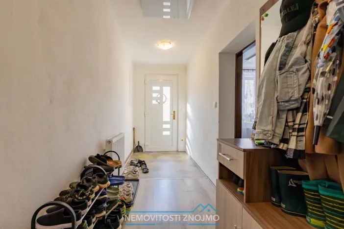 Prodej vícegeneračního domu, Práče, 180 m2