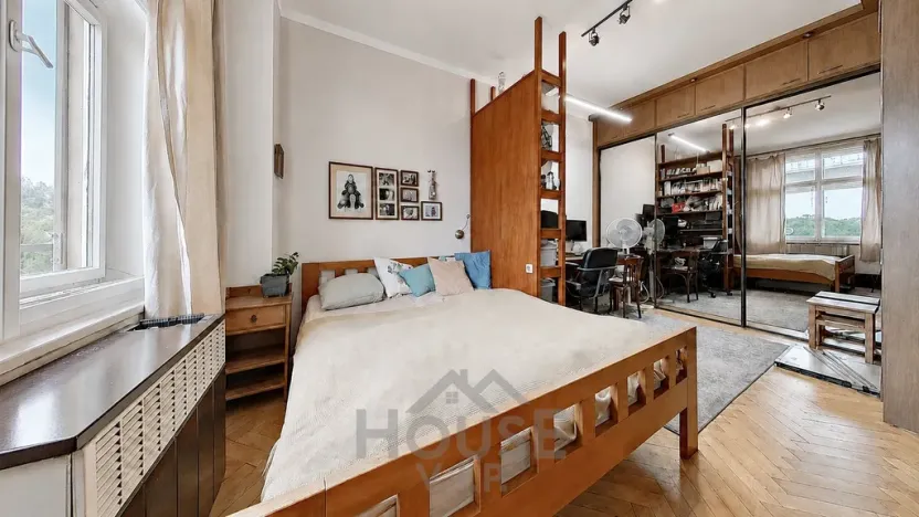Prodej bytu 3+1, Praha - Vinohrady, Na Folimance, 75 m2