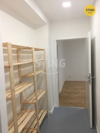 Pronájem bytu 2+kk, Pardubice, Na Hrádku, 53 m2
