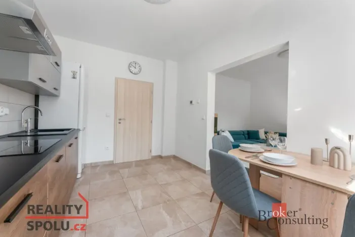Pronájem rodinného domu, Úpice, Regnerova, 90 m2