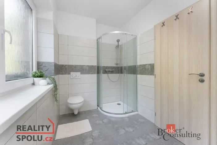 Pronájem rodinného domu, Úpice, Regnerova, 90 m2