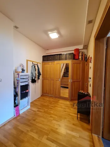 Prodej bytu 3+1, Opava - Předměstí, Joy Adamsonové, 118 m2