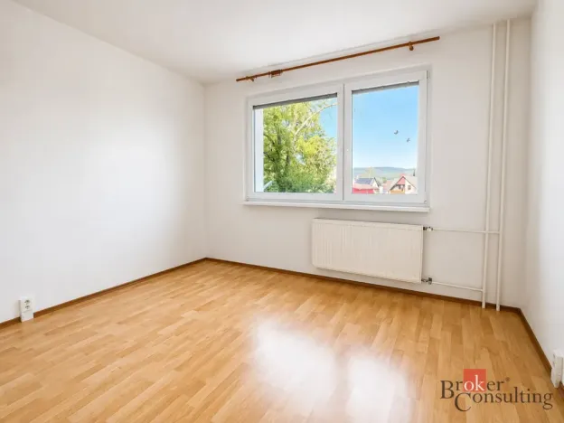 Prodej bytu 2+kk, Liberec - Liberec XXV-Vesec, Holubova, 43 m2
