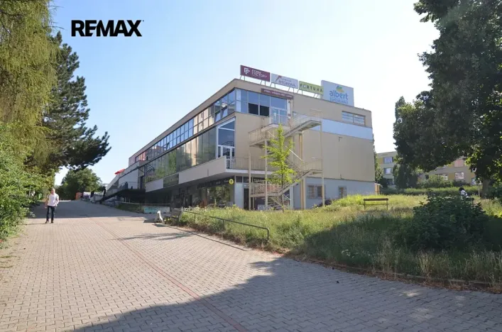 Pronájem bytu 2+kk, Praha - Krč, Ružinovská, 33 m2