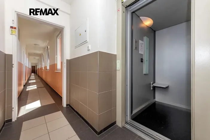 Prodej bytu 2+kk, Praha - Vršovice, Karpatská, 49 m2