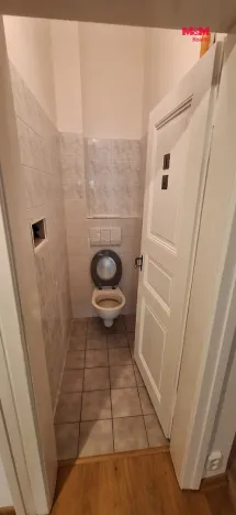 Pronájem bytu 1+1, Praha, Na bělidle, 55 m2