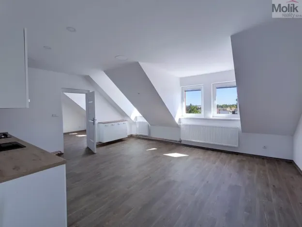 Pronájem bytu 3+kk, Dubí - Běhánky, Sportovní, 92 m2