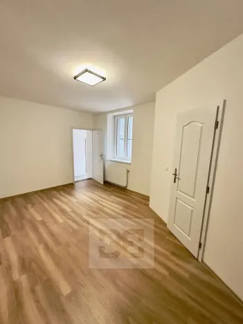 Pronájem bytu 3+kk, Praha - Smíchov, Na Provaznici, 74 m2